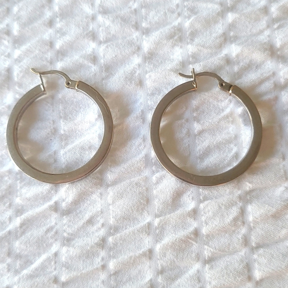 1 inch hoop silver (925) earrings